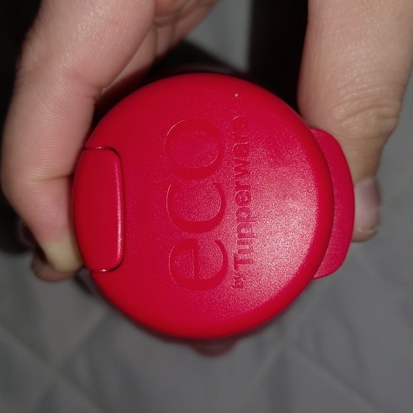 Tupperware Bottle - Picture 3 of 4